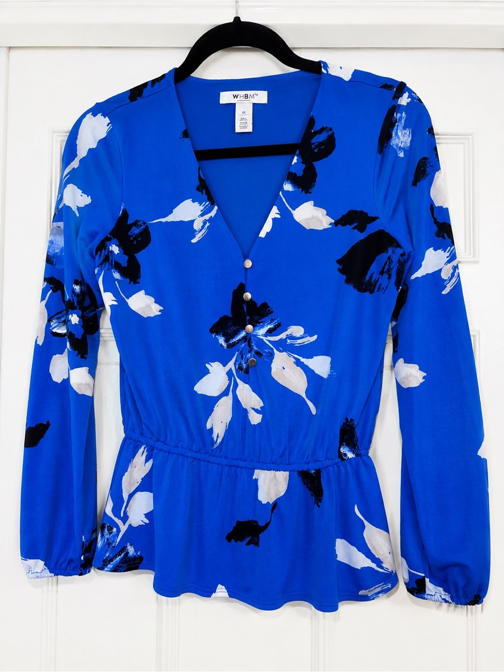 💙🖤WHBM Blue Floral Peplum Blouse Sz XS Long Sleeve V Neck Top 🖤💙 - Picture 3 of 9